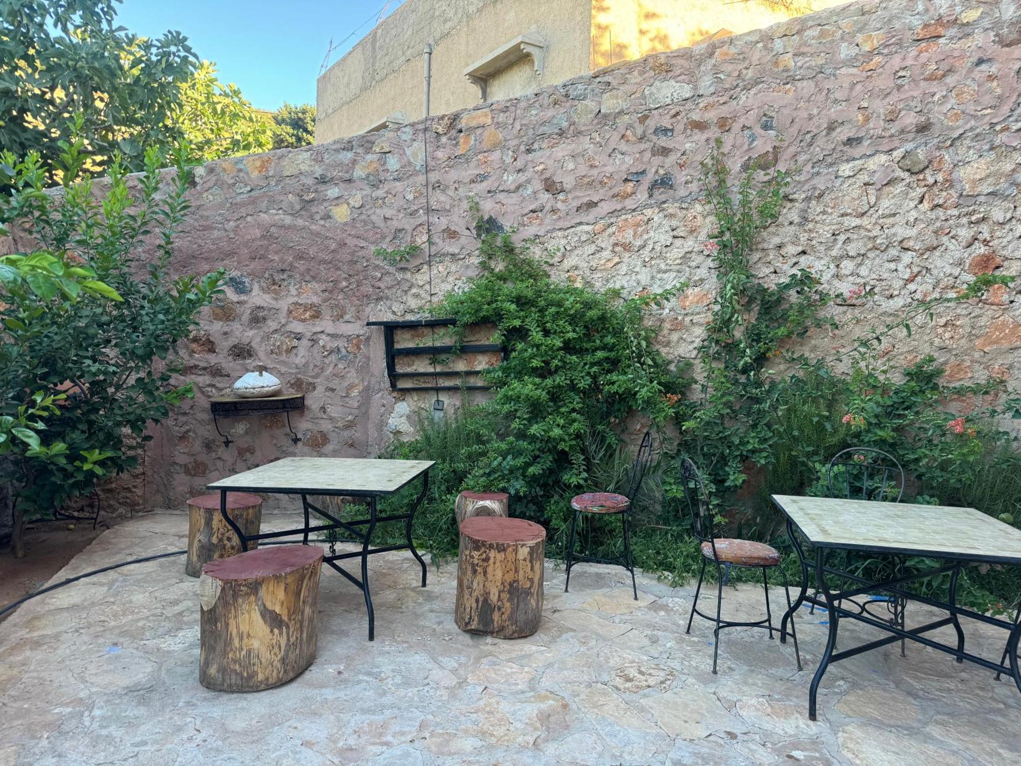 Gite Marbie Maison Rurale, Une Experience Naturelle Unique, Au Coeur Du Moyen Atlas, Maroc Kasba Tibouda Exterior foto